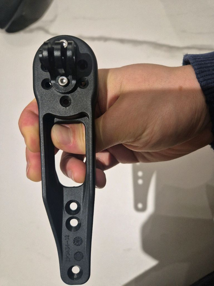 캐니언 콕핏 가민마운트 팝니다--3