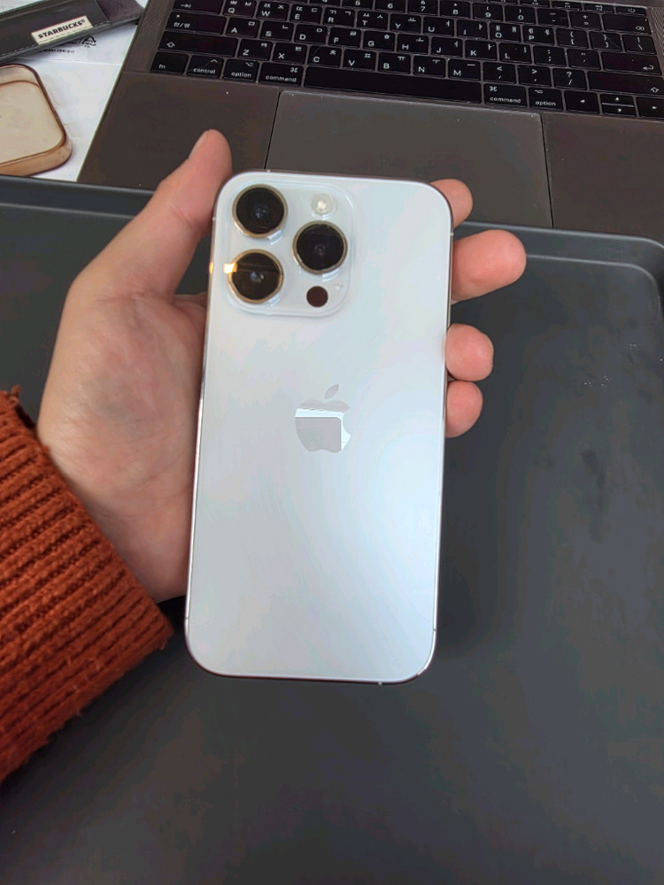 아이폰 14pro 256g--2