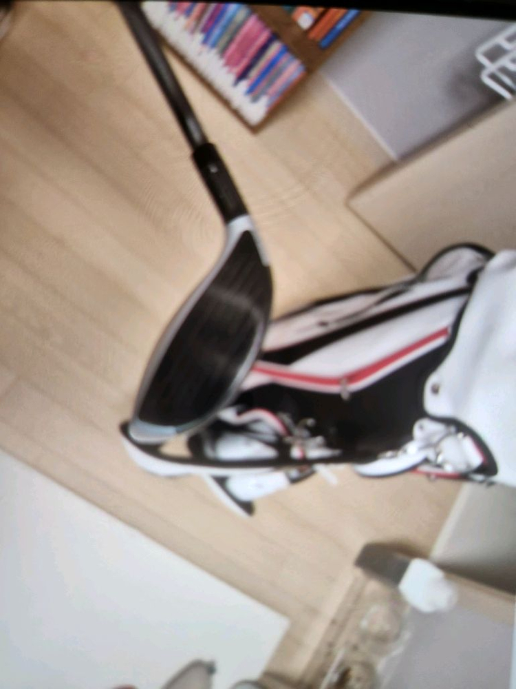 테일러메이드 m4 골프채 세트. 골프백. 거리측정기등 일괄 팝니다--3