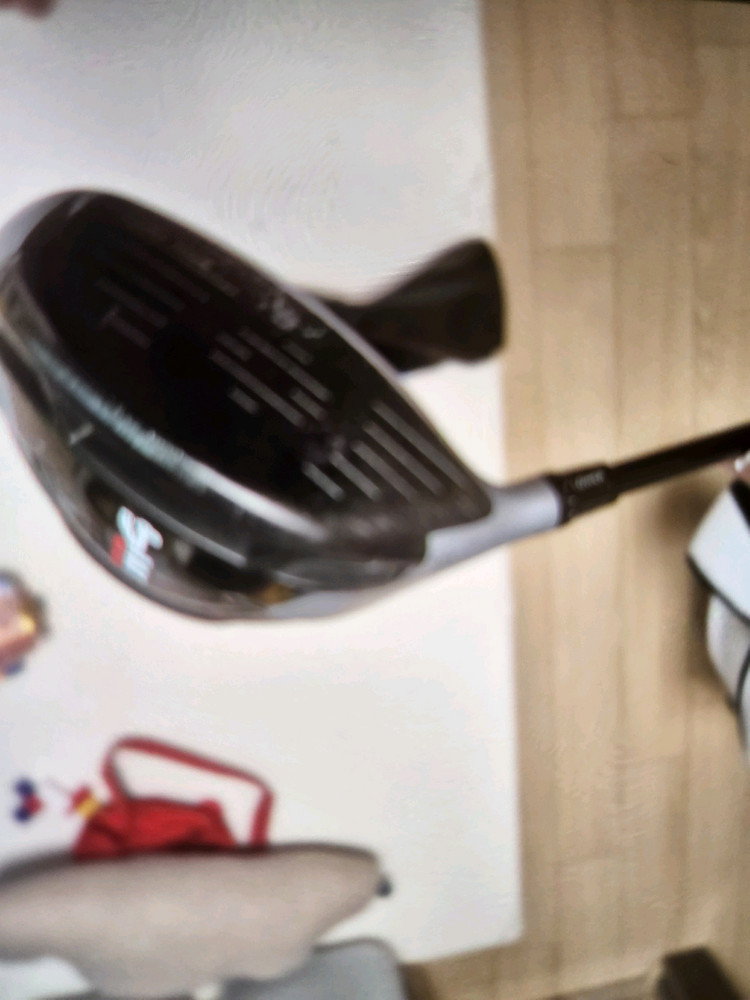 테일러메이드 m4 골프채 세트. 골프백. 거리측정기등 일괄 팝니다--9