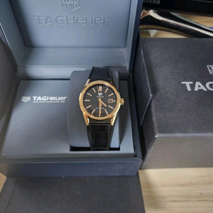 태그호이어 까레라 쿼츠 18k골드36mm입니다