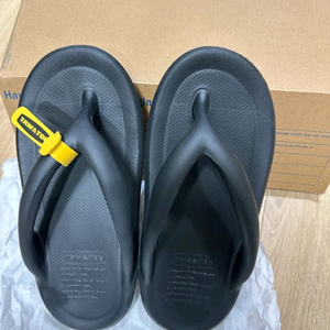 새상품 토앤토 블랙 쪼리 240