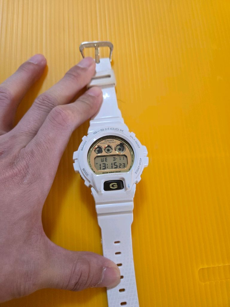 지샥 G-SHOCK DW-6900 얼짱이 이미지