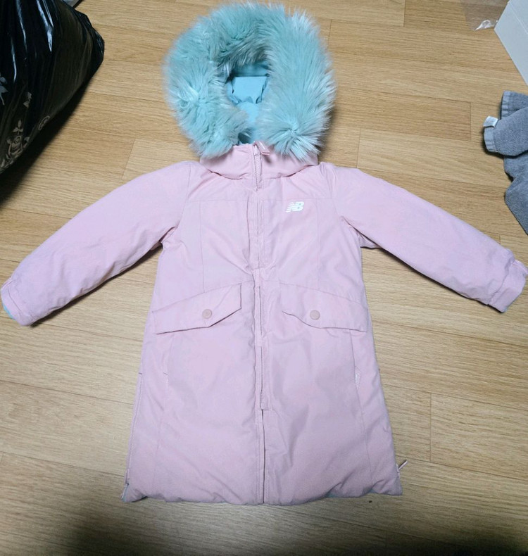 아동 100호 뉴발란스 키즈 리버시블 양면 구스 롱패딩 점퍼--3