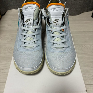 나이키 넥젠 270