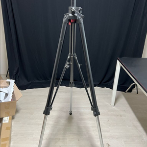 맨프로토 058B 대형삼각대