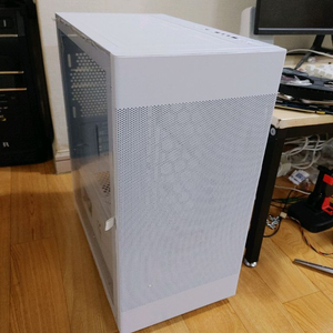 초특가 급처분 i7/램12g/gtx1080 본체 게이밍 데스크탑 컴퓨터 이미지