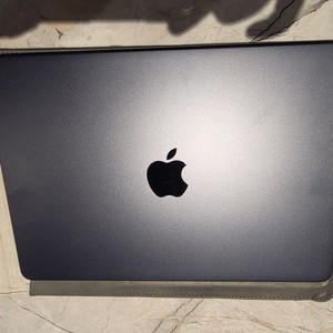 맥북에어 M2 24GB 512GB