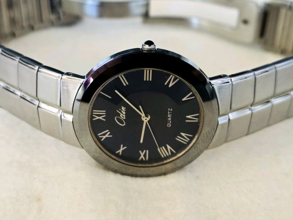 오딘(Odin) 남녀공용 쿼츠 메탈 시계--2