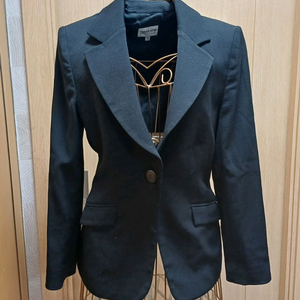 아르마니 꼴레지오니 블랙 버진울 싱글 자켓 40 size Armani Collezioni
