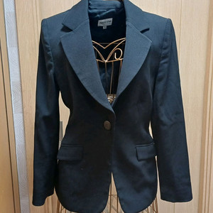 아르마니 꼴레지오니 블랙 버진울 싱글 자켓 40 size Armani Collezioni