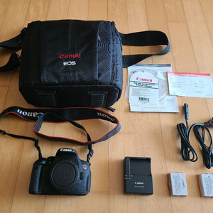 캐논 EOS Rebel T5i 700d 카메라