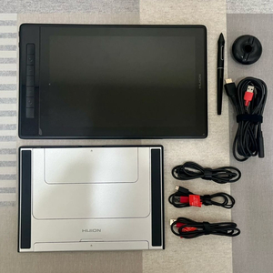 액정 타블렛 휴이온 Kamvas Pro 13 / 실버