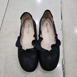 가죽플랫슈즈(225)