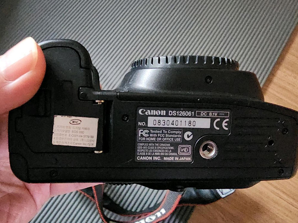 캐논 DSLR 카메라EOS 20D 이미지