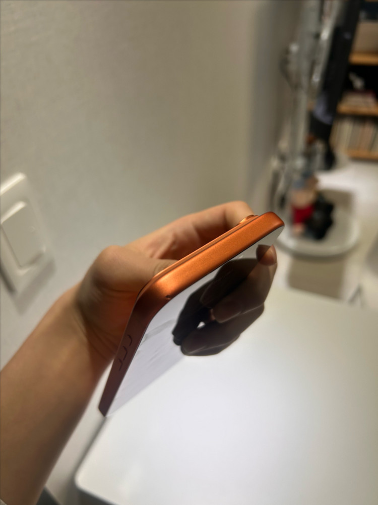 아이폰17프로맥스 오렌지 256 자급제--5