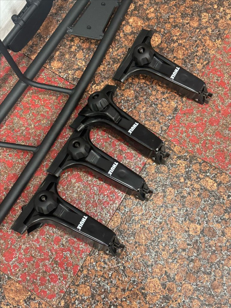 루프랙 캠핑카 루프랙 이미지