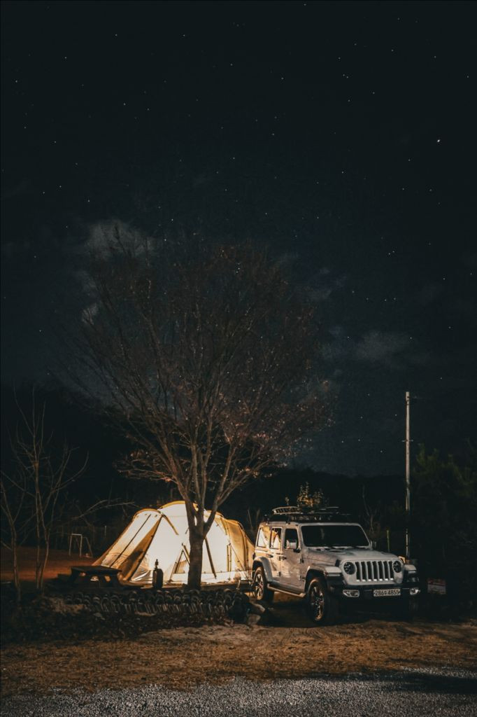 루프랙 캠핑카 루프랙 이미지