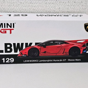 미니지티 우라칸 LBWK