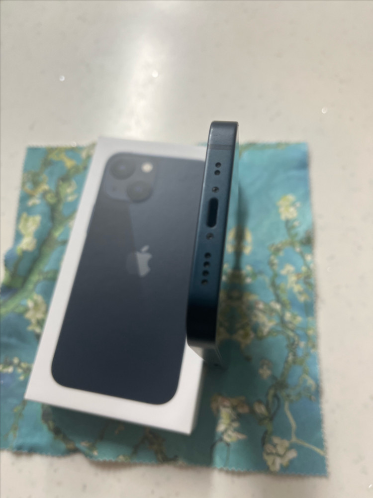 아이폰13미니 128 미드나이트 SSS급--6