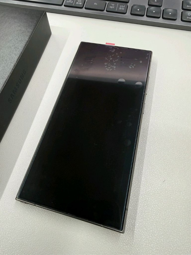 갤럭시S24울트라 티타늄블랙 1테라 자급제--1