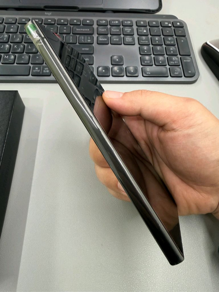 갤럭시S24울트라 티타늄블랙 1테라 자급제--4