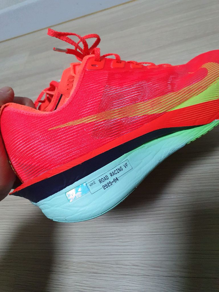 나이키 베이퍼플라이 넥스트 러닝화 270 이미지