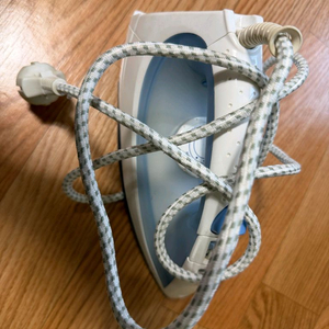 다리미 실사용 5회 구매당시 10만원