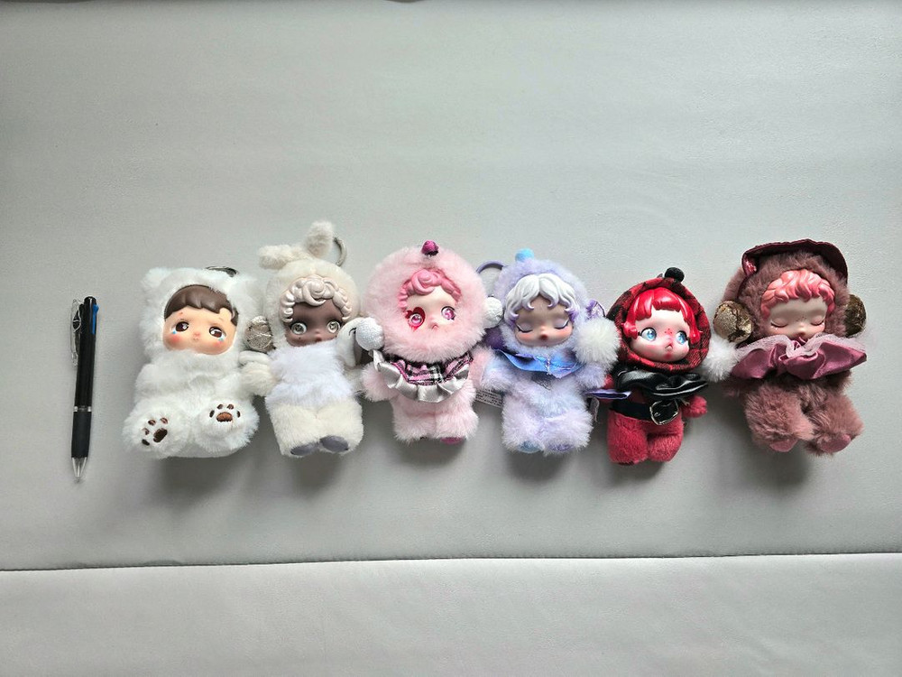 뽑기인형(라부부,스컬판다,하치푸푸,모찌모찌, 오리,와다다곰, 시나모롤) 이미지