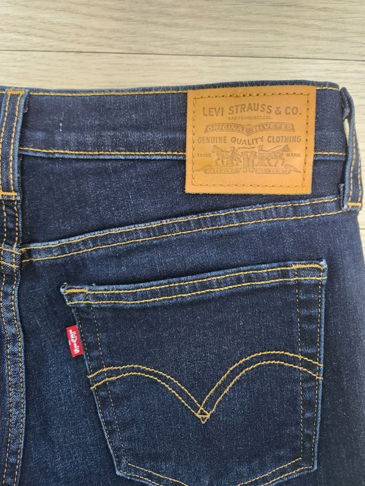 (27~28)리바이스 여성 프리미엄 데님팬츠 이미지