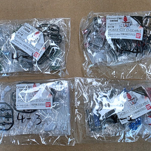 모빌슈트 앙상블 카페한정 6종 팝니다