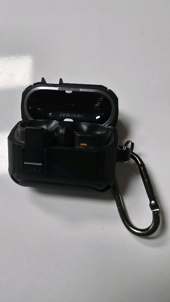 겔럭시 버즈3프로 충전 본체--1