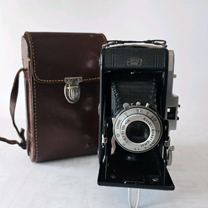 Zeiss Ikon Nettar 518/2 폴딩 카메라, 독일제