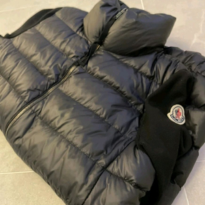 신세계센텀 구매!정품 몽클패딩!(오늘하루급처가!)