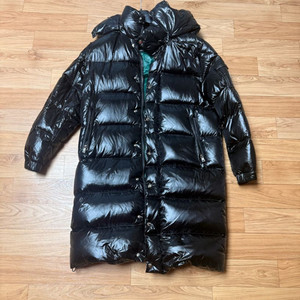 몽클레어 하노베리안 패딩