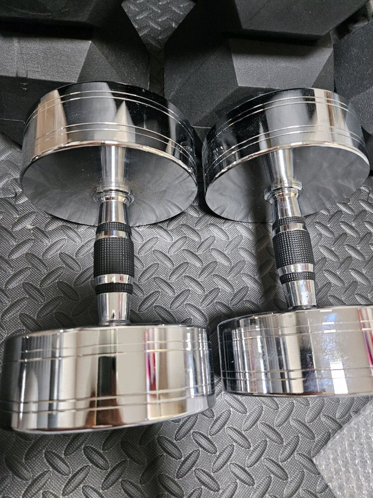 크롬덤벨 및 고무육각덤벨 이미지