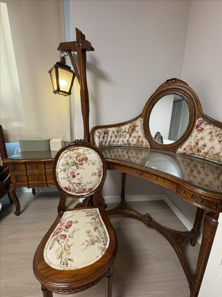 프렌치 엔틱가구 세트 판매합니다 이미지