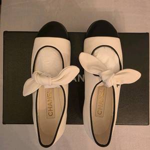 샤 제니 리본 플랫 슈즈 35(225~230)