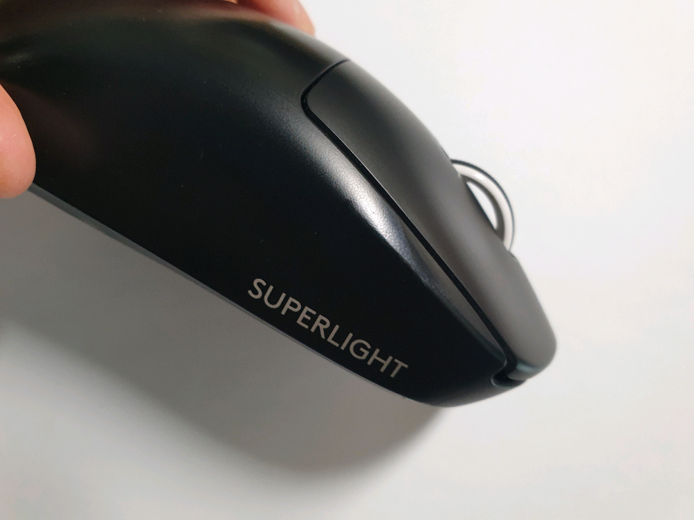 로지텍 G Pro X Superlight 무선 게이밍 마우스 지슈라 logitech 지프로 슈퍼라이트--2