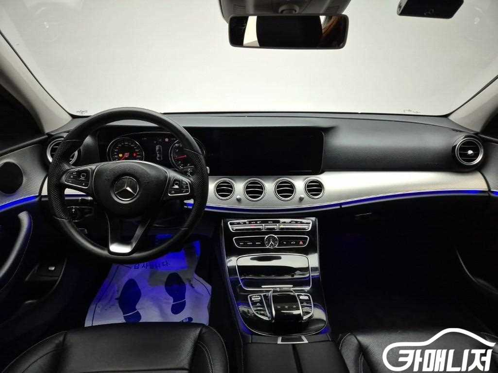 [벤츠]E-클래스 W213 E200 아방가르드 (5인승) #3월급매--6