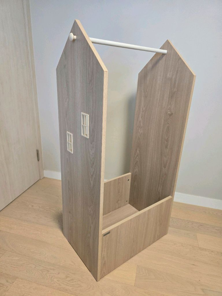 리바트키즈 집속의 작은 집 행거 이미지