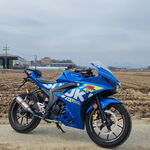 스즈키 gsxr125 23년식/1만9천키로수/풀배기튜닝/급매
