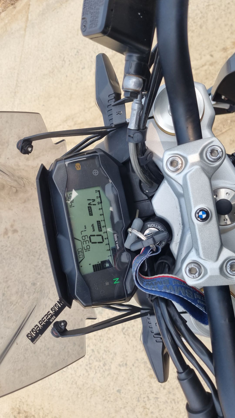 bmw g310r 22년식/1만6천키로수/신형/급매--8