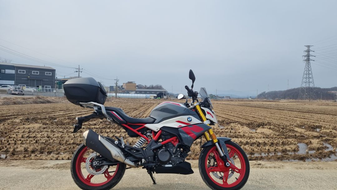 bmw g310r 22년식/1만6천키로수/신형/급매--7