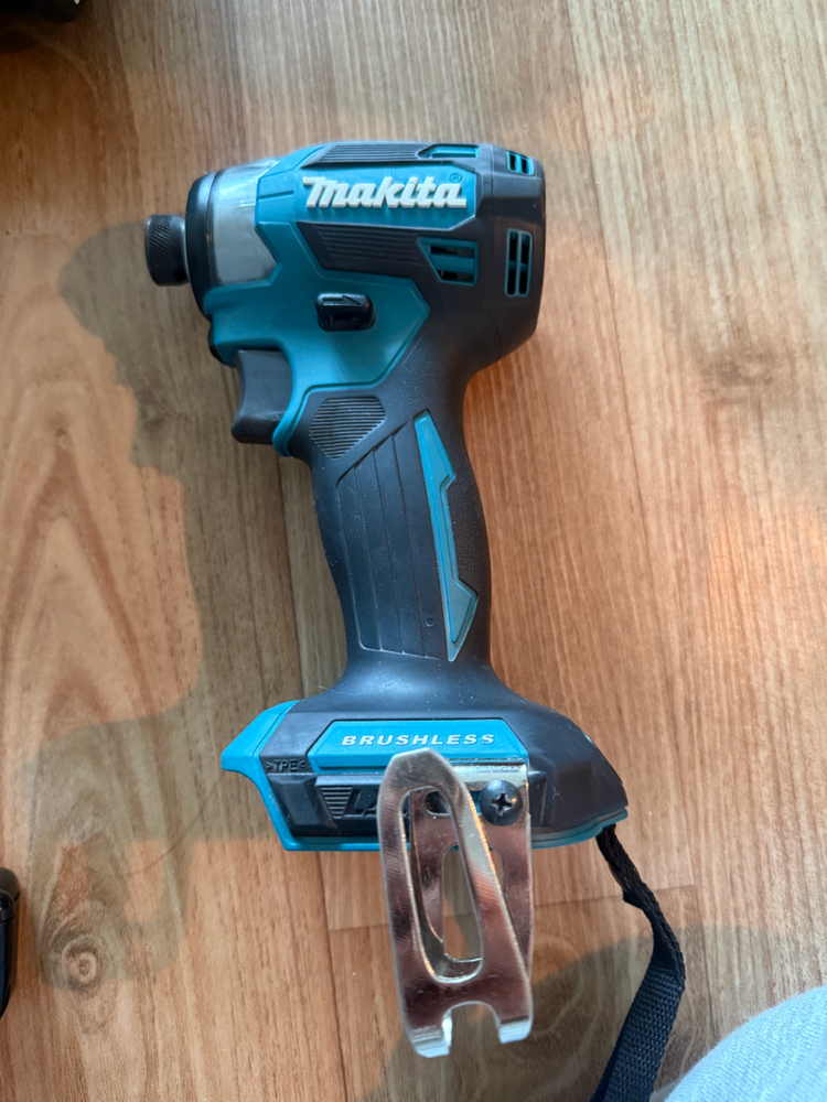 마끼다 일제 173 세트6ah베터리x2--3