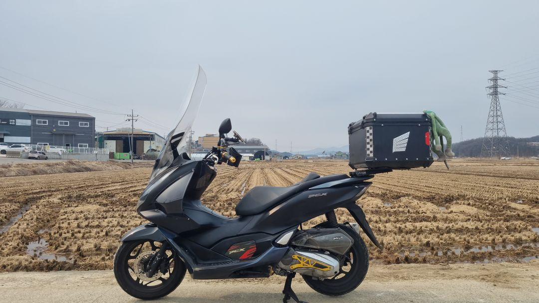 혼다 pcx 21년식/7.9만키로수/배달풀세팅/급매--5