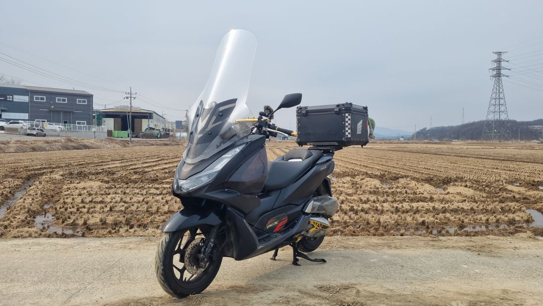 혼다 pcx 21년식/7.9만키로수/배달풀세팅/급매--6