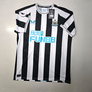 뉴캐슬 유나이티드 22-23 홈 SAINT-MAXIMIN 10