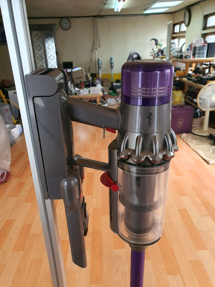 다이슨 무선청소기 V11 배터리 짱짱 합니다. 모터교체 해놨어요. 이미지