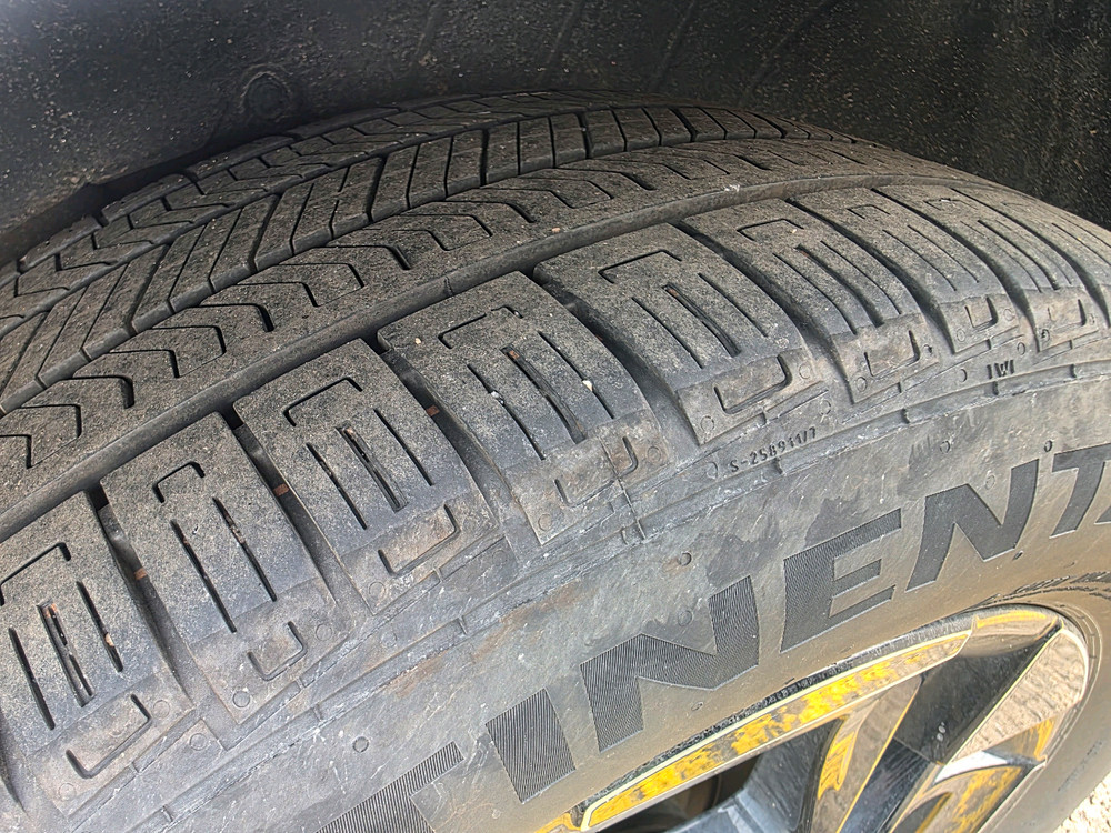 카니발 KA4 페이스리프트 19인치 휠타이어--4